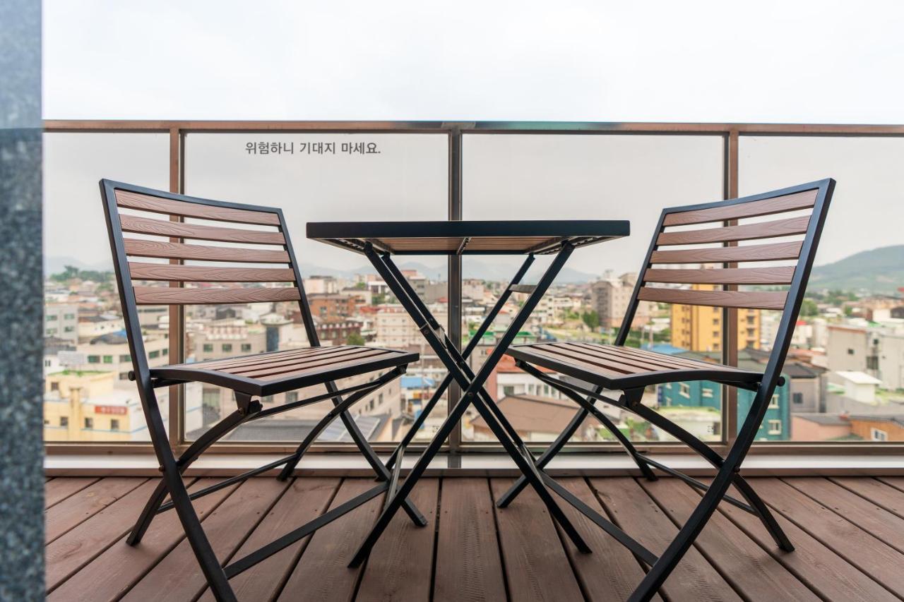 Jecheon Hound Hotel Chech'ŏn Dış mekan fotoğraf