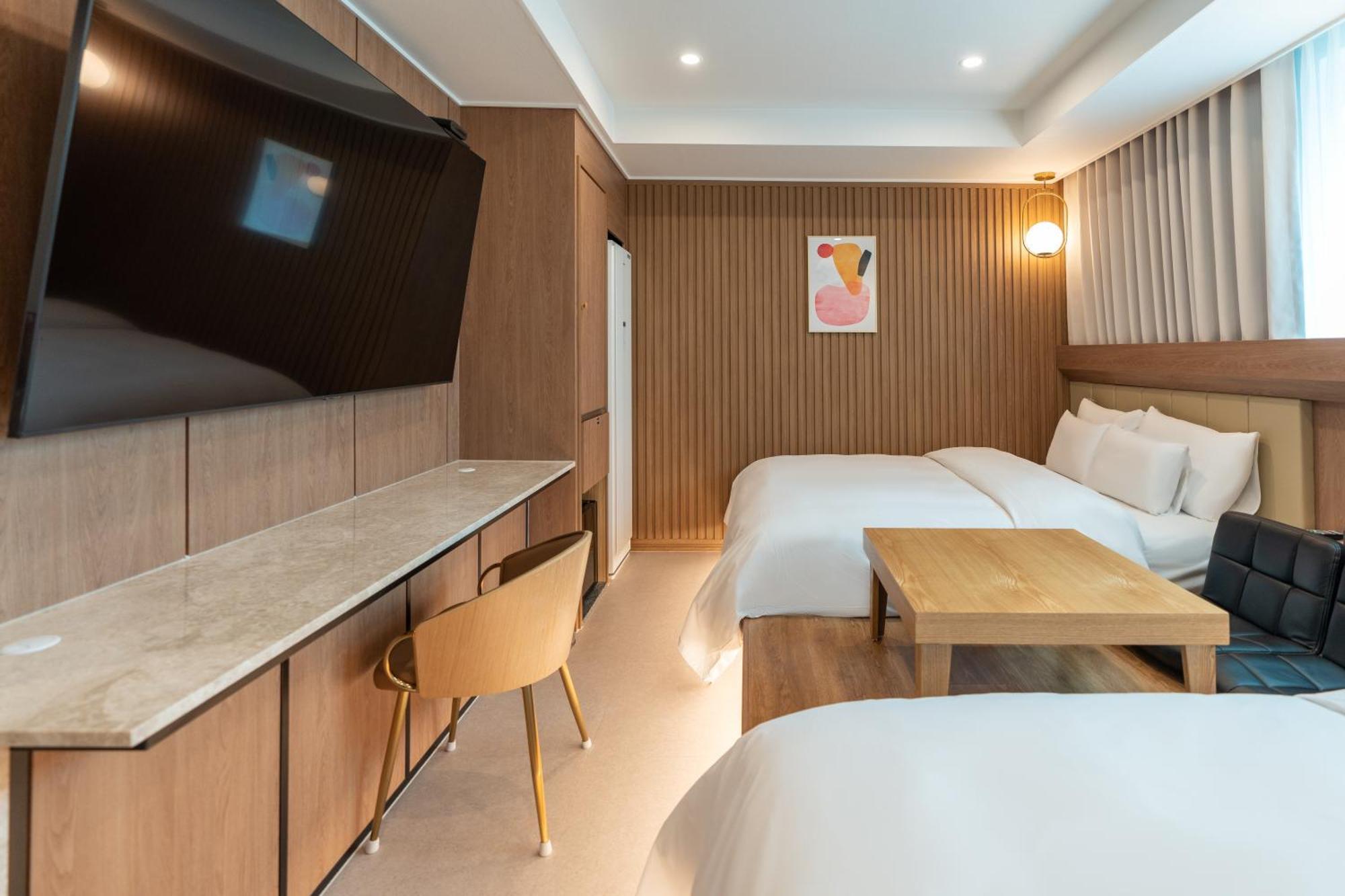 Jecheon Hound Hotel Chech'ŏn Dış mekan fotoğraf