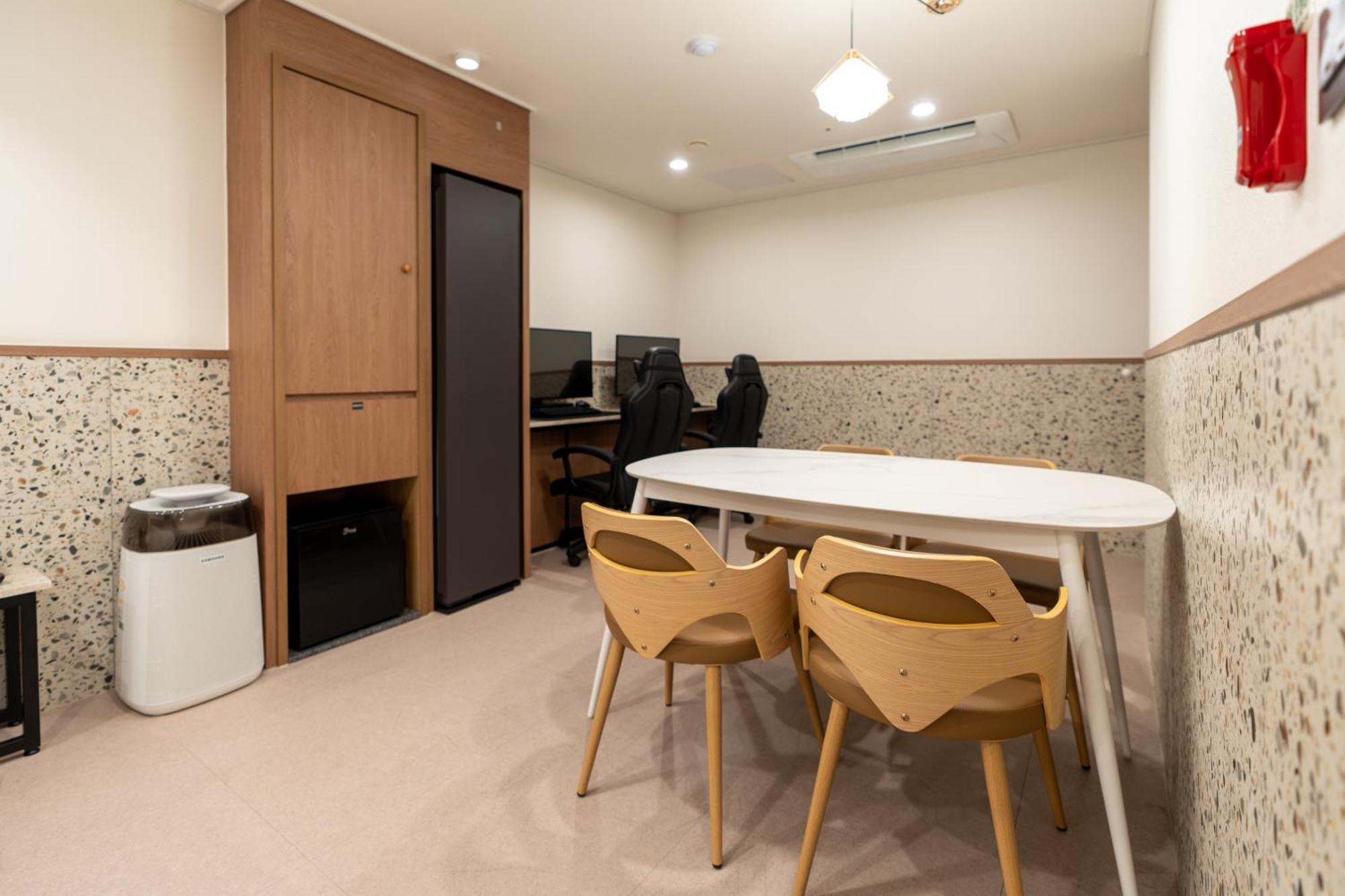Jecheon Hound Hotel Chech'ŏn Dış mekan fotoğraf